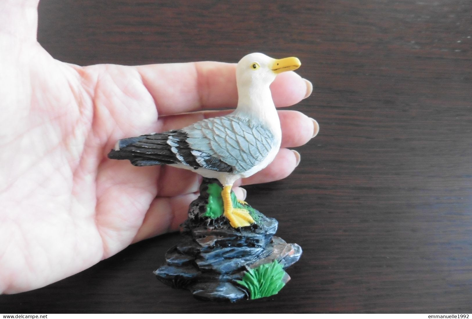 Figurine Objet De Vitrine Oiseau De Mer Goéland Mouette Canard Céramique Ou Résine - Animals