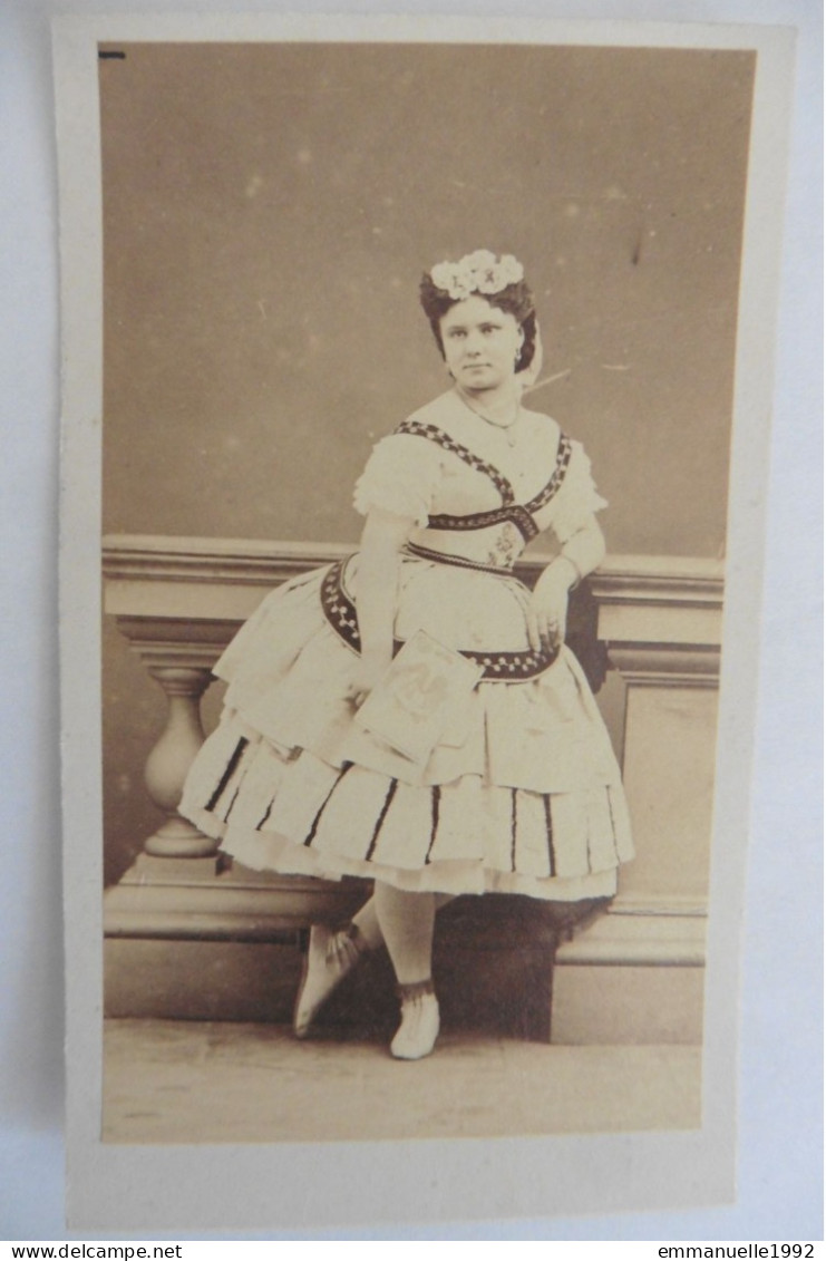 Photo CDV Danseuse Mlle Laurent Ballet Opéra Paris Disdéri 1860 Danse Fond Levert - Alte (vor 1900)