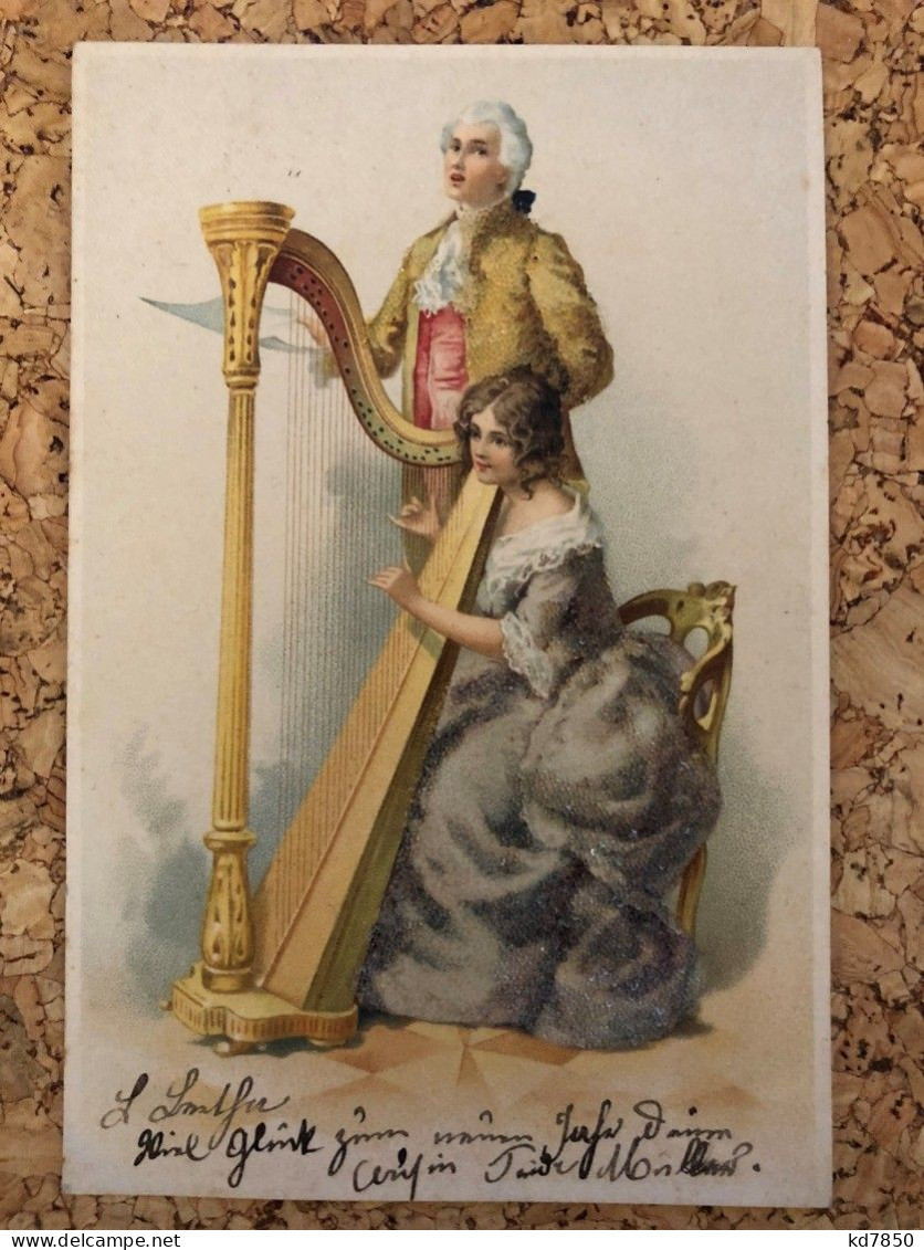Frau Spielt Harfe - Mit Kleinen Perlen Bestzt - Musik Und Musikanten