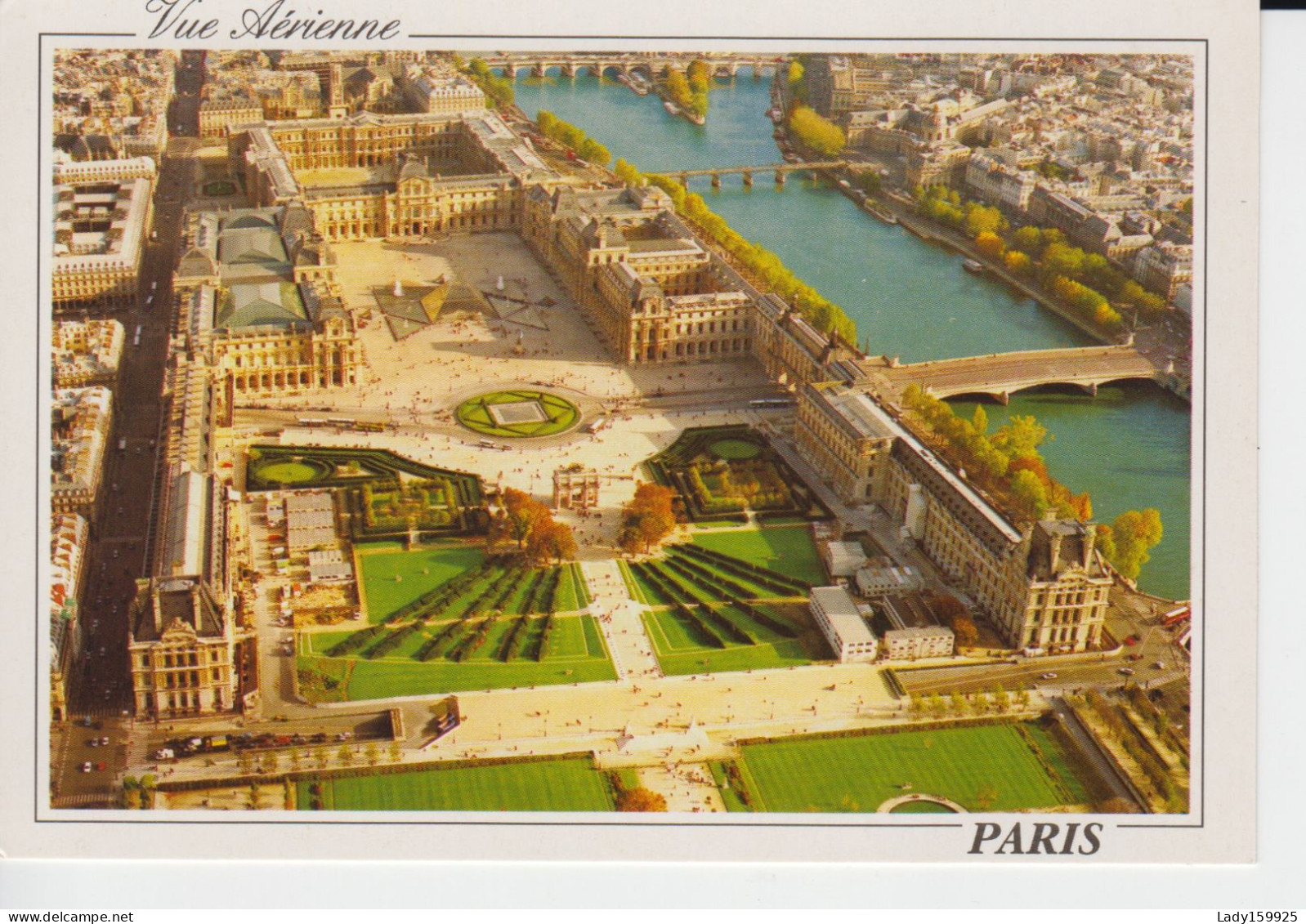 Le Palais Du Louvre, Arc Du Carrousel, La Seine, Paris Vue Aerienne, CM 2 Scans - Louvre