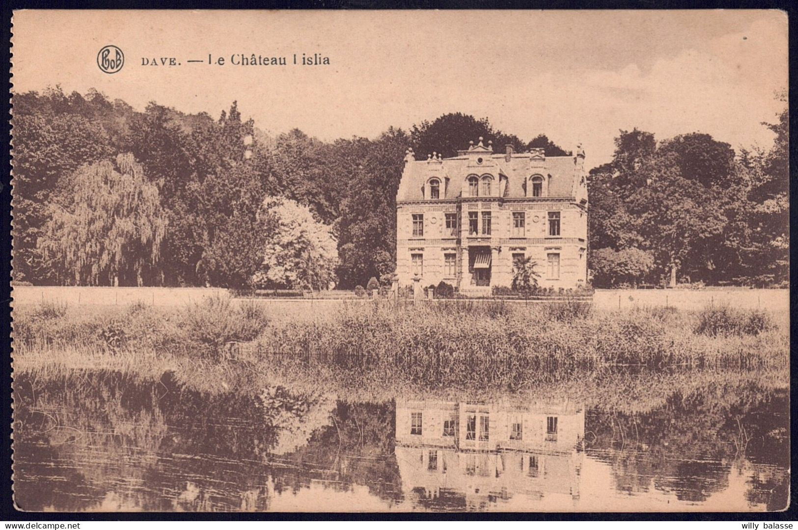 +++ CPA - DAVE - Château L' Islia   // - Namen