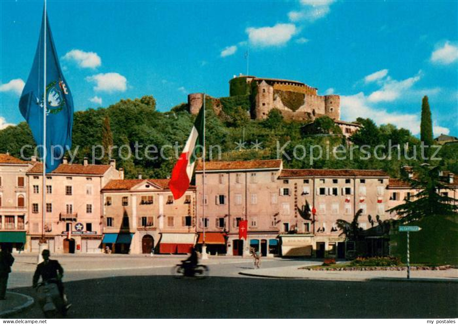 73628582 Gorizia Piazza Della Vittoria E Castello Gorizia - Slovenia