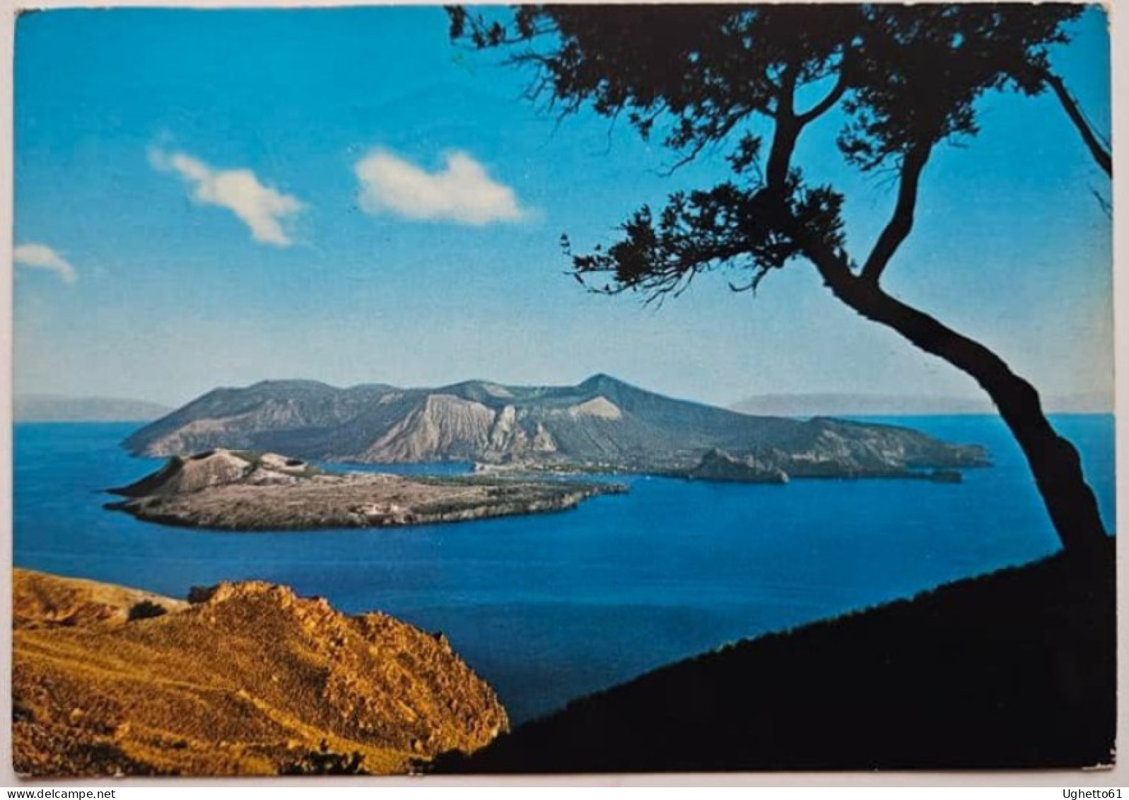 Cartolina Vulcano Con Annullo Speciale Prima Ascensione Della Canna Di Filicudi Isole Eolie 1972- Centenario Parete Est - Alpinismus, Bergsteigen