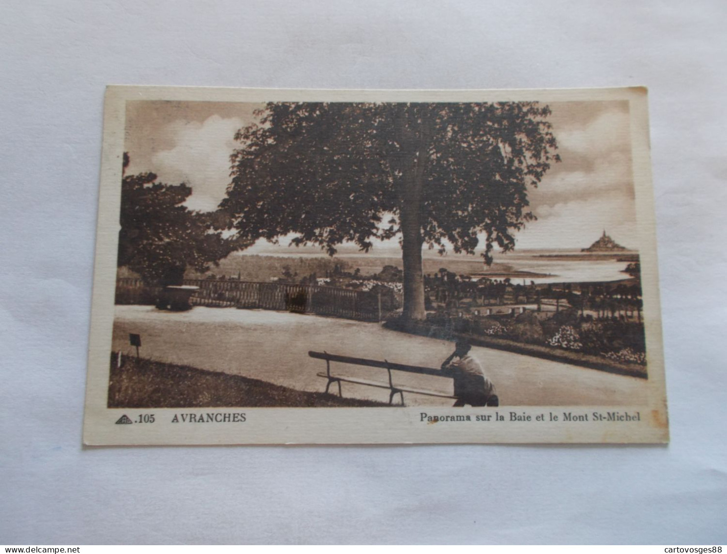 AVRANCHES ( 50 Manche ) PANORAMA SUR LA BAIE ET LE MONT SAINT MICHEL ANIMEES 1947 - Avranches