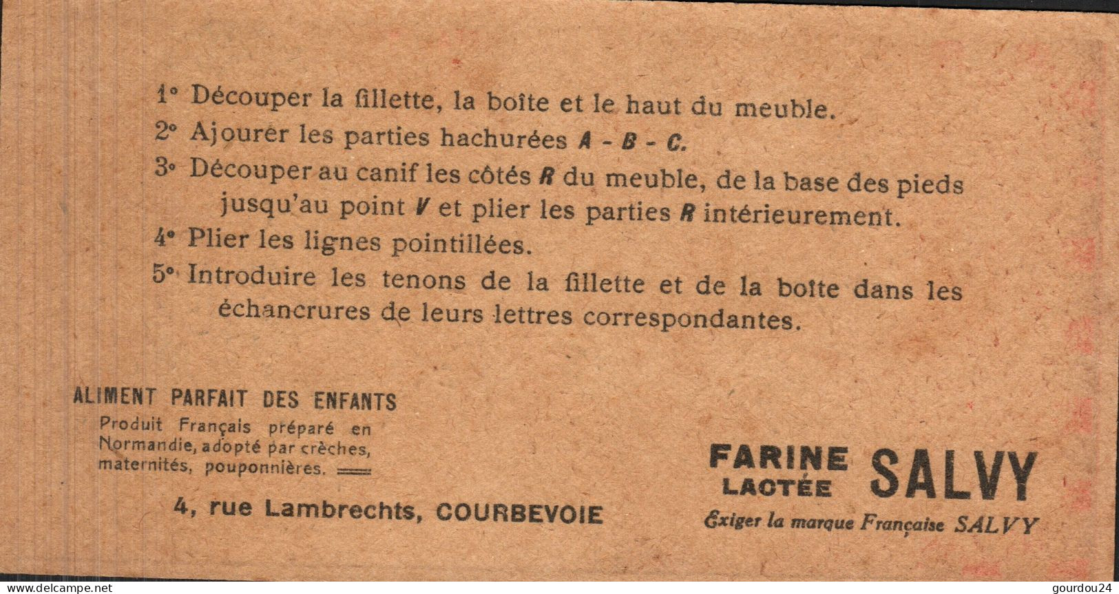 Filette Assisse Sur Un Banc ( 6*12.5) - Farine Lactée Salvy - Other & Unclassified