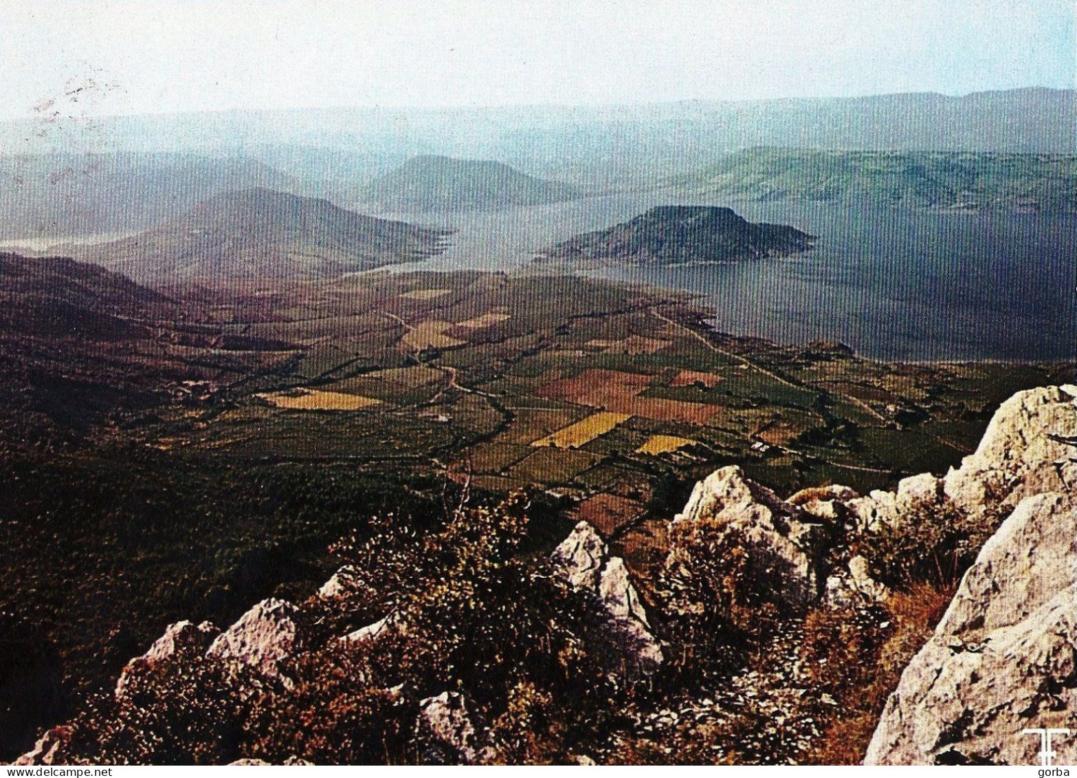 *CPM - 34 - CLERMONT L'HERAULT - Le Lac Du Salagou Vu De La Montagne Du Liausson - Clermont L'Hérault