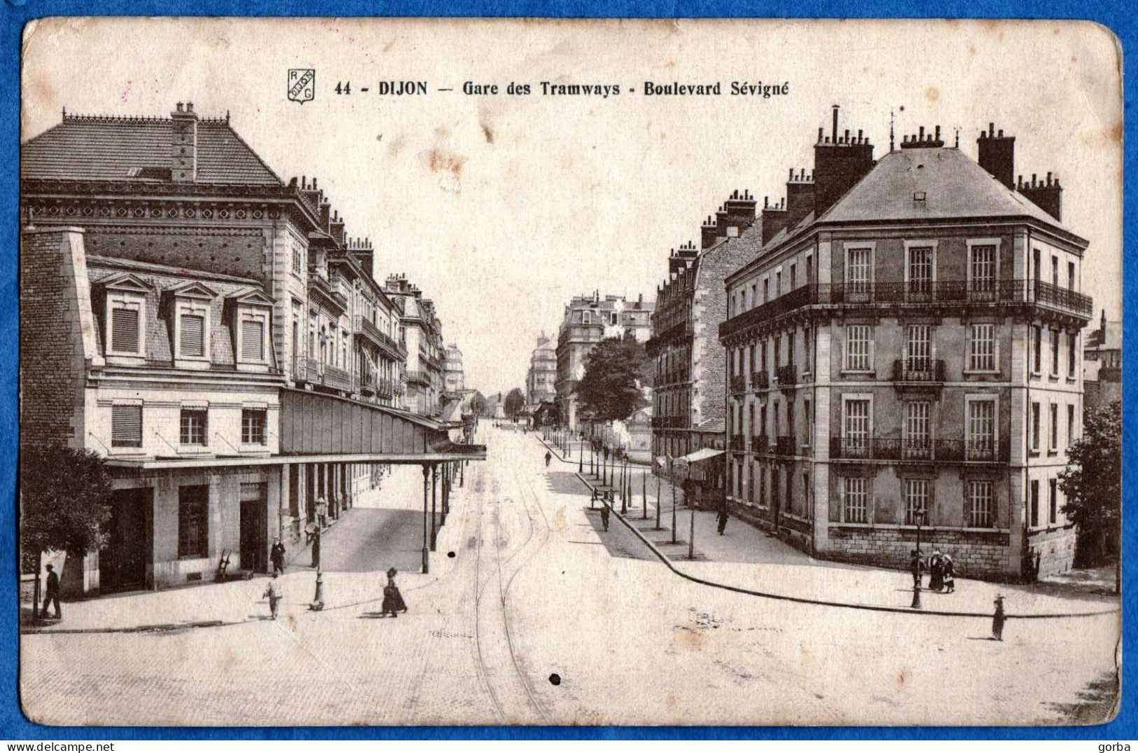 *CPA - 21 - DIJON -  Gare Des Tramways - Boulevard Sévigné - Dijon