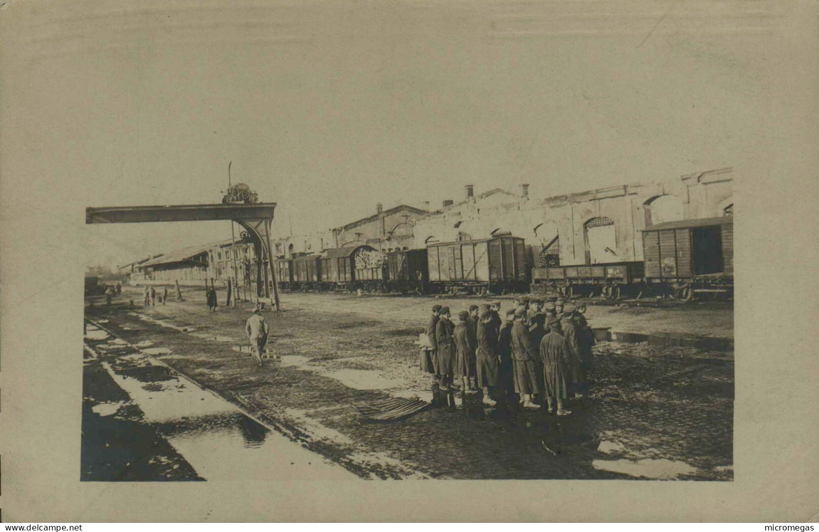 Guerre 1914-1918 - Convoi Militaire - Carte-photo - Eisenbahnen