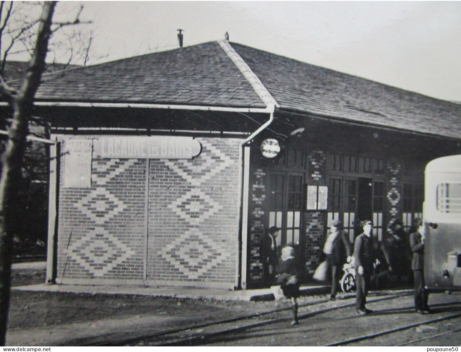 CP 81 Tarn  LACAUNE LES BAINS -  Autorail  , La Gare Vers 1950 - Sonstige & Ohne Zuordnung