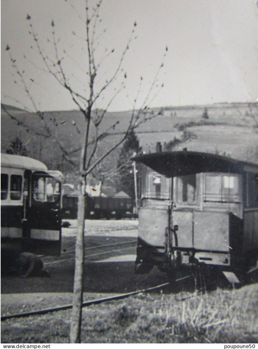 CP 81 Tarn  LACAUNE LES BAINS -  Autorail  , La Gare Vers 1950 - Sonstige & Ohne Zuordnung