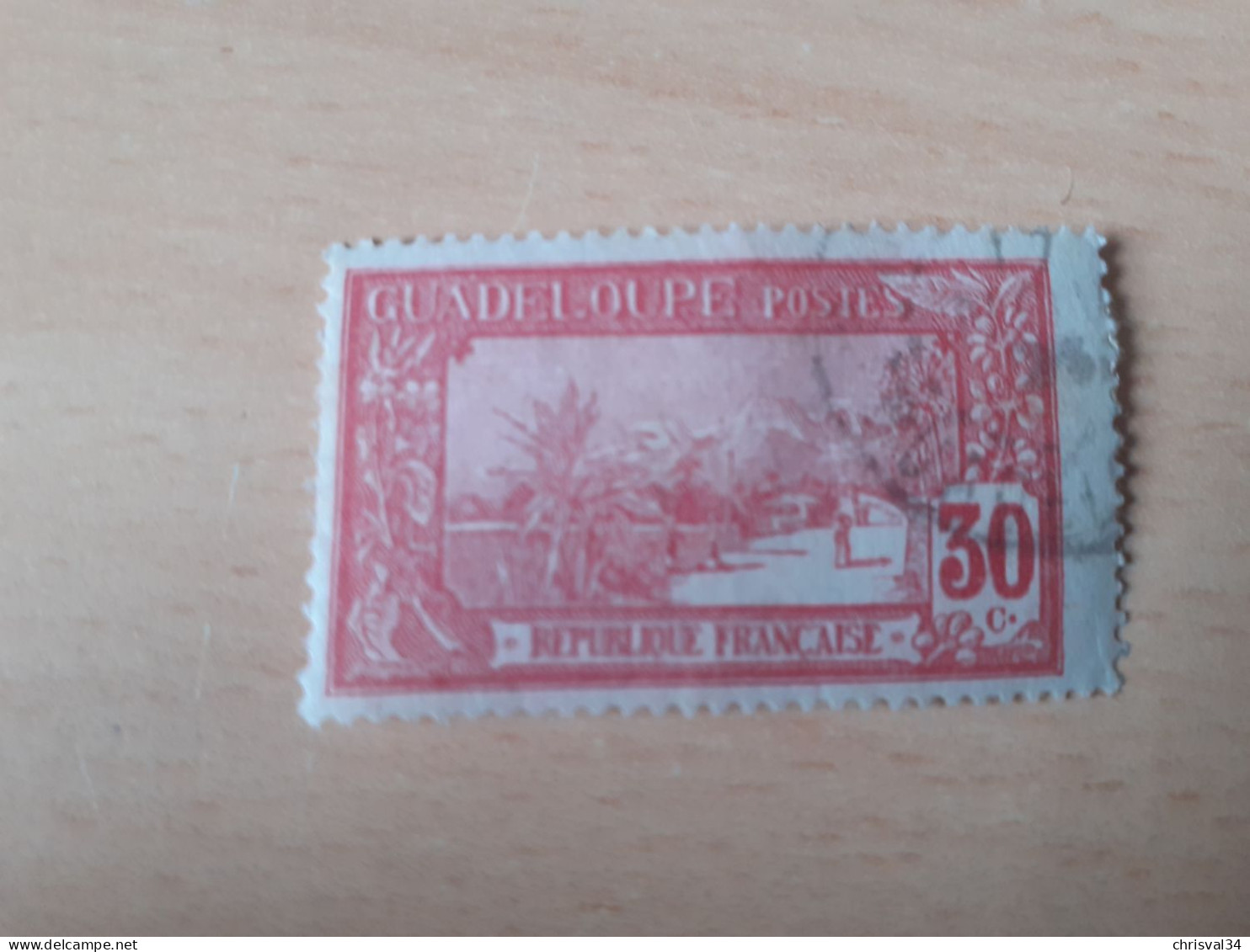 TIMBRE   GUADELOUPE       N  82     COTE  1,00   EUROS  OBLITERE - Used Stamps