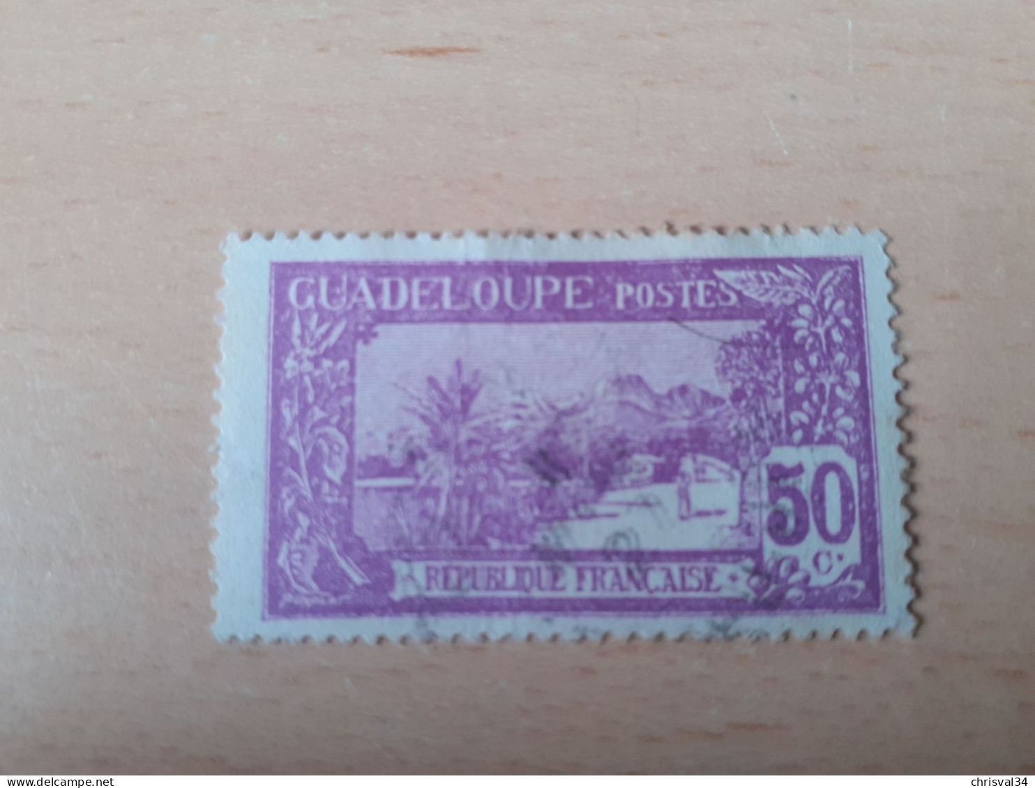 TIMBRE   GUADELOUPE       N  86     COTE  0,75   EUROS  OBLITERE - Usati