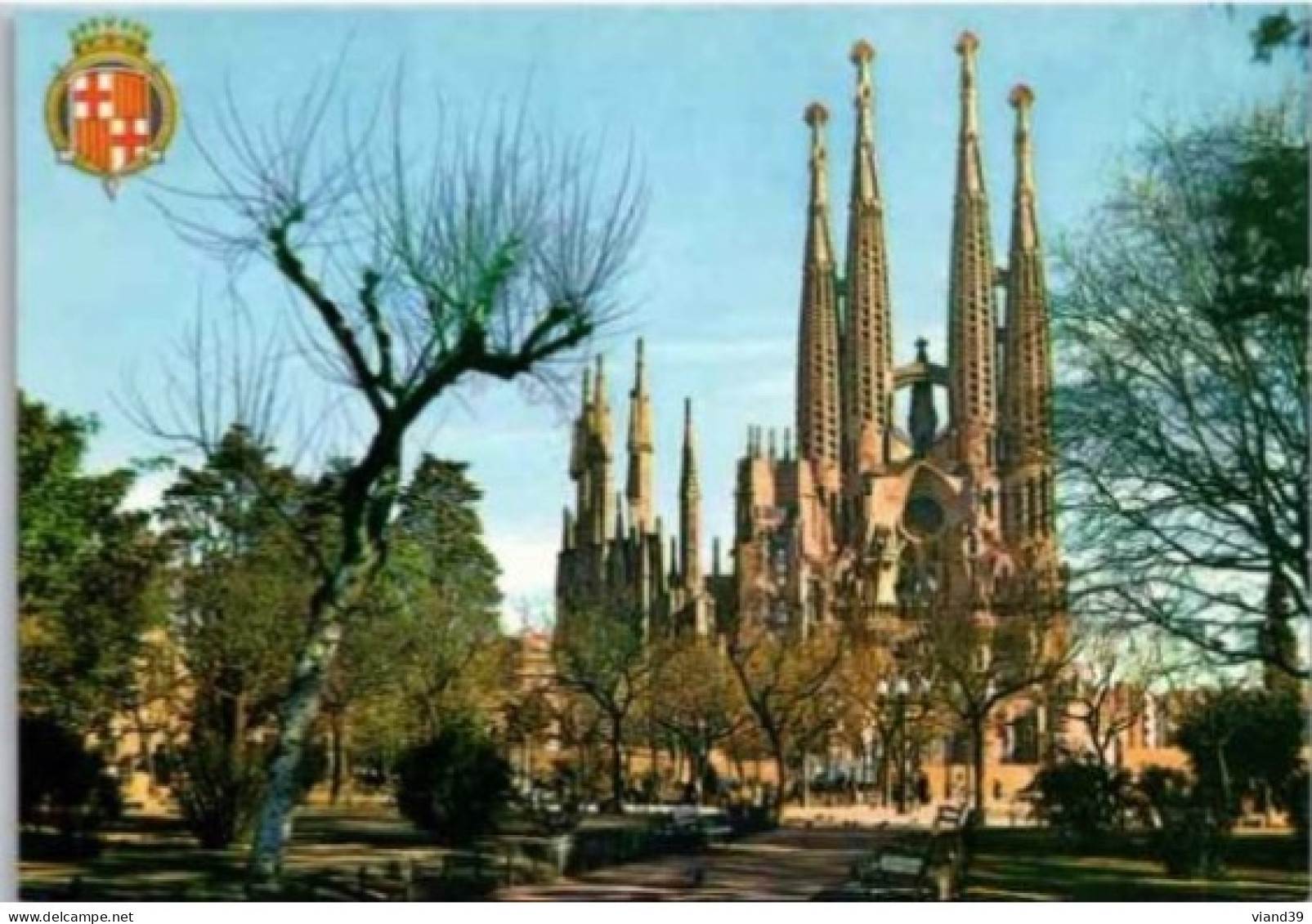 BARCELONA. -   La Sagrada Familia.   -   Non Circulée.  Dépôt Légal 1962 - Barcelona