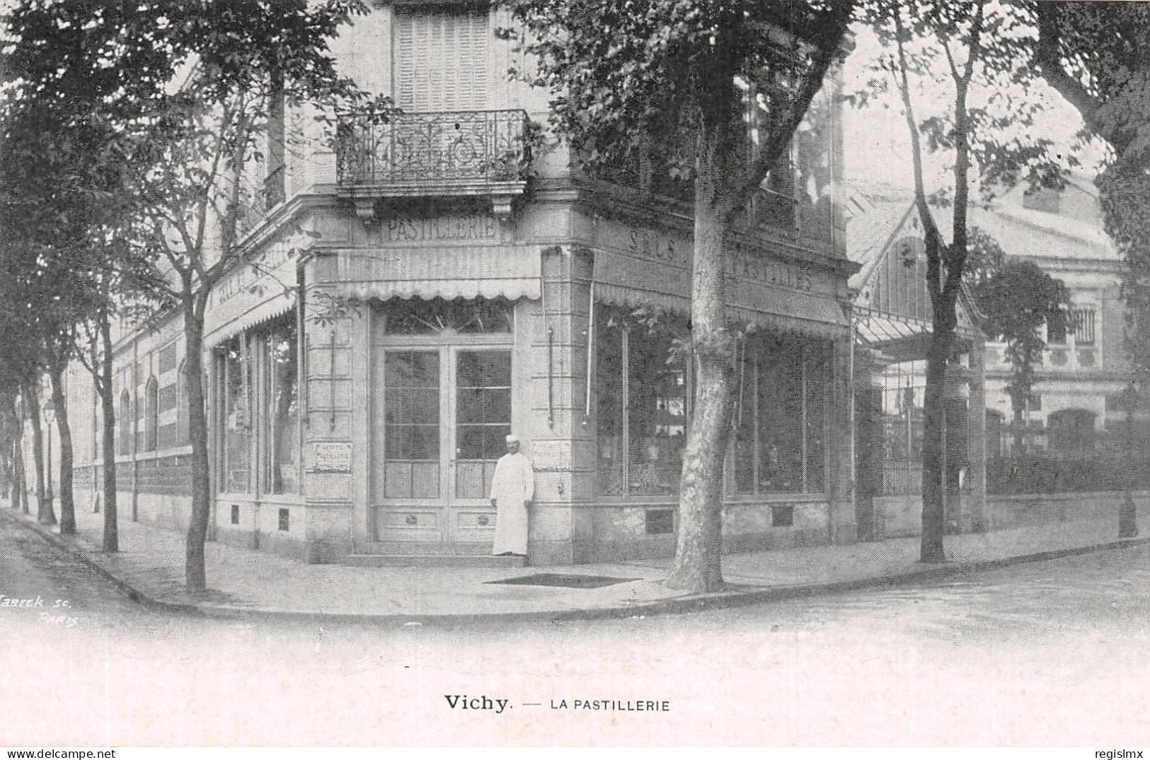 03-VICHY-N°2114-H/0065 - Vichy