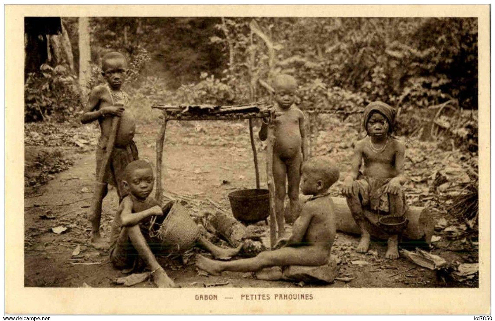 Gabon - Petites Pahouines - Gabun