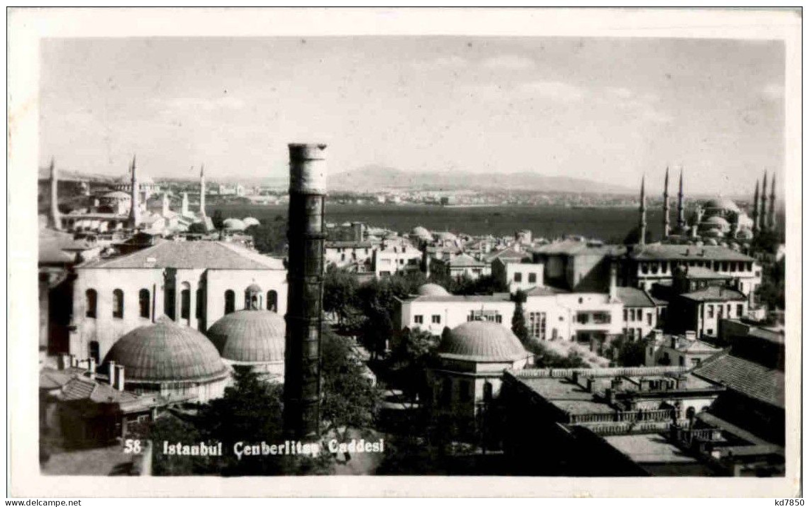 Istanbul - Cenberlitsy Caddesi - Turkey