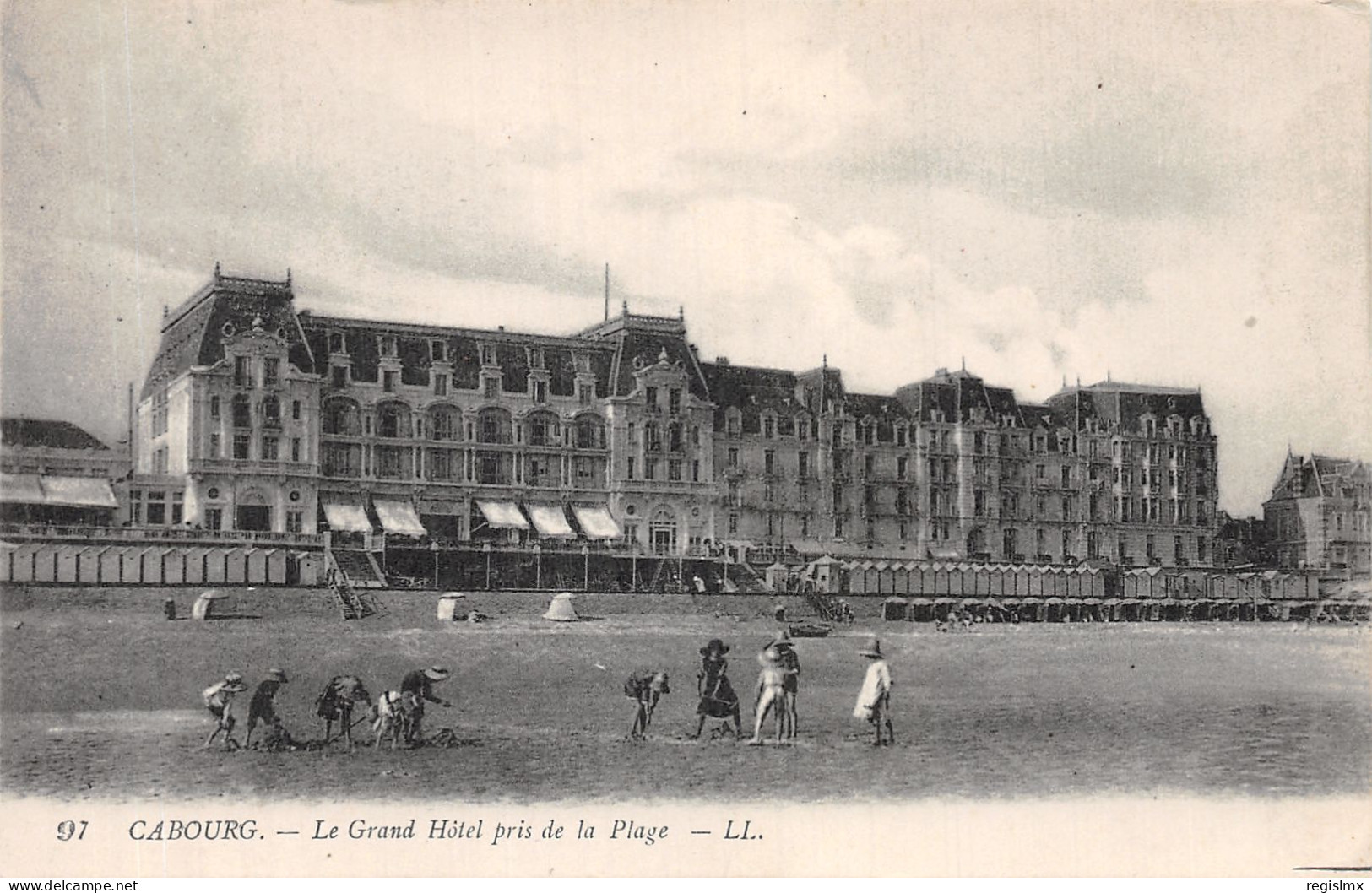 14-CABOURG-N°2115-G/0183 - Cabourg