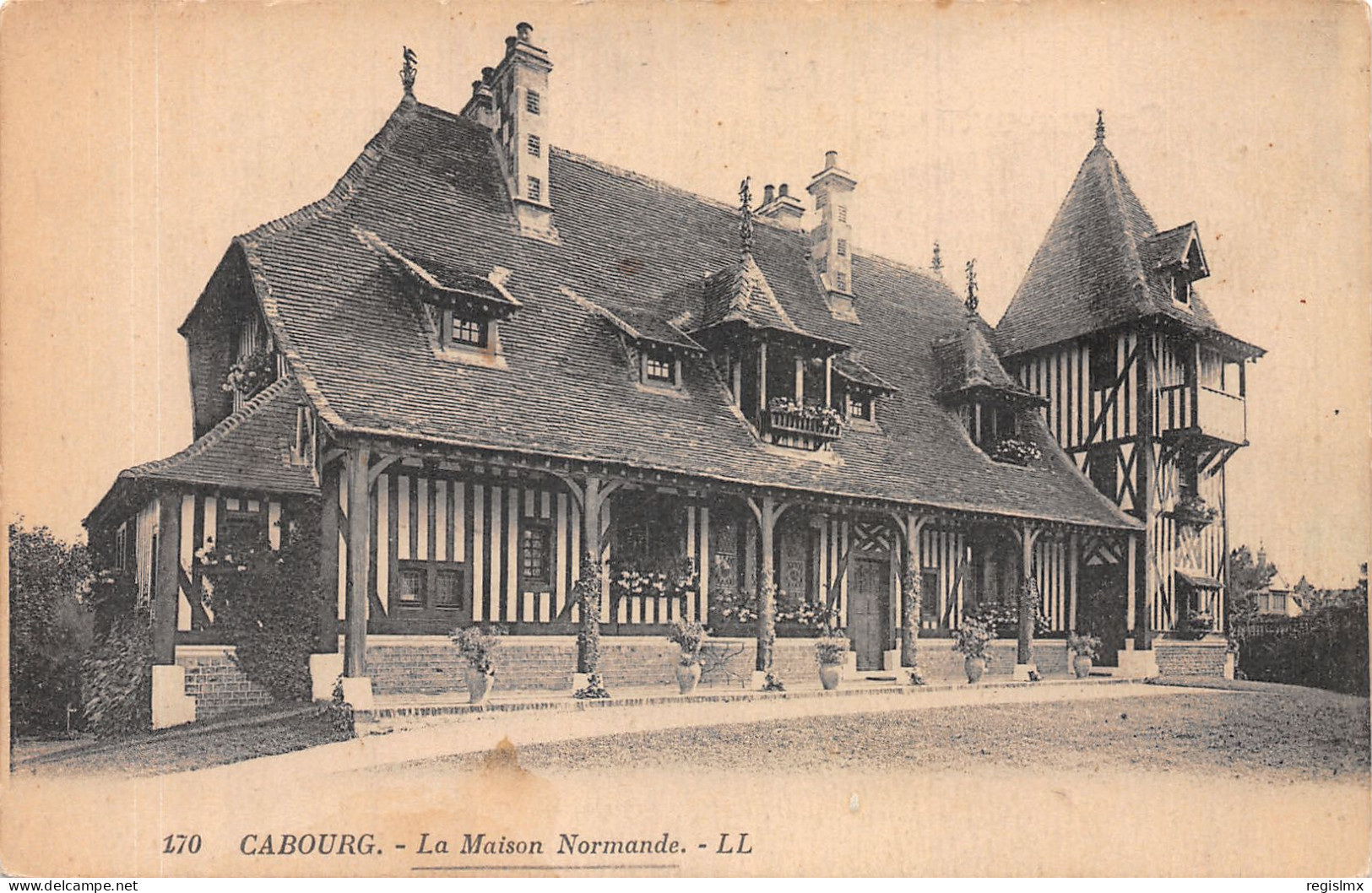14-CABOURG-N°2115-G/0019 - Cabourg