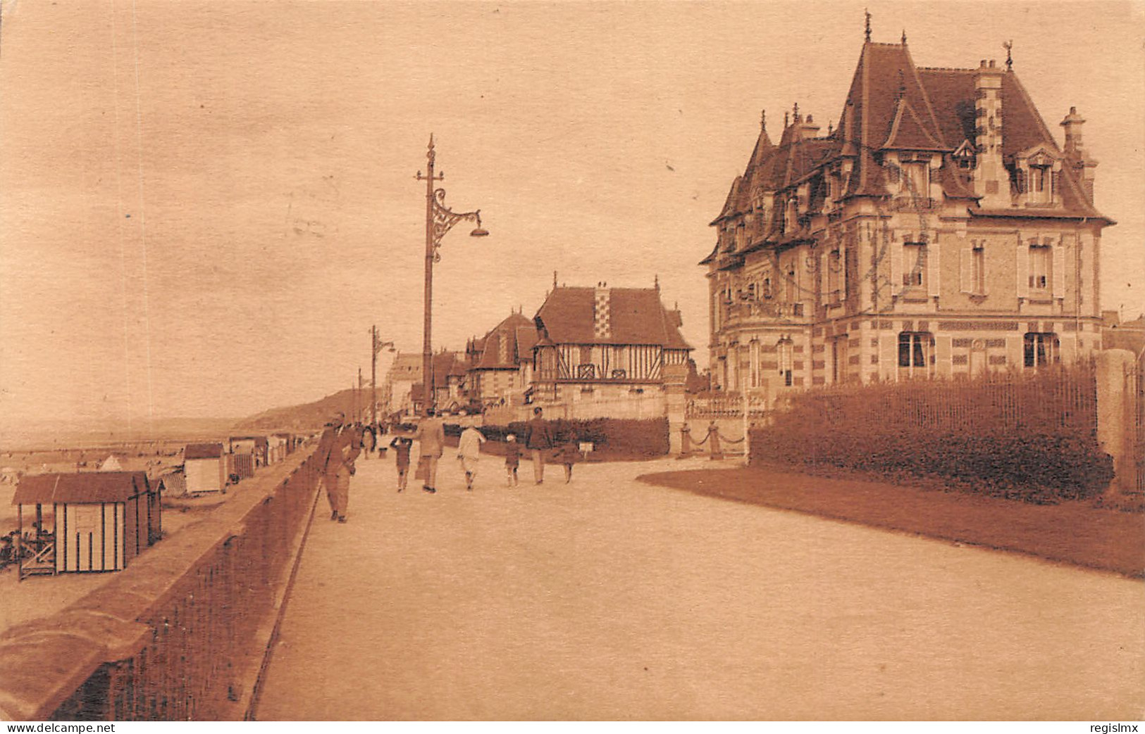 14-CABOURG-N°2115-G/0009 - Cabourg