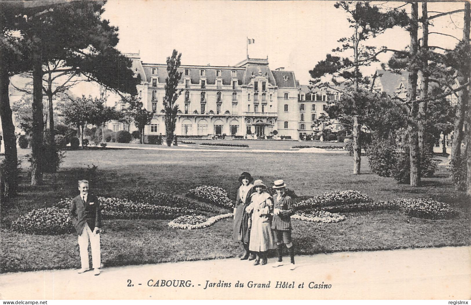 14-CABOURG-N°2115-F/0379 - Cabourg