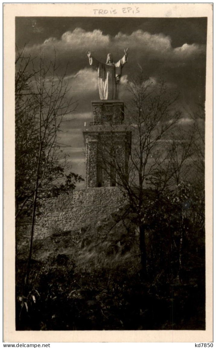 Trois Epis - Monument Du Galz - Trois-Epis