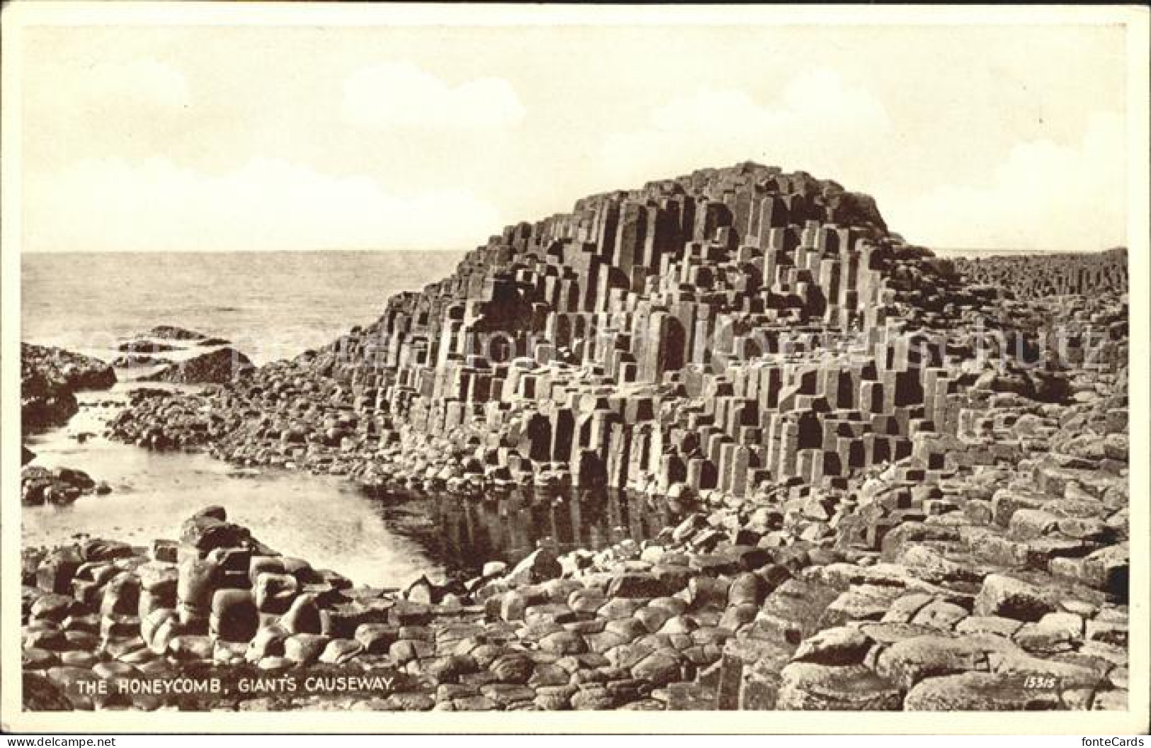 11777750 Antrim The Honeycomb Giants Causeway Coast Valentine's Post Card  - Other & Unclassified