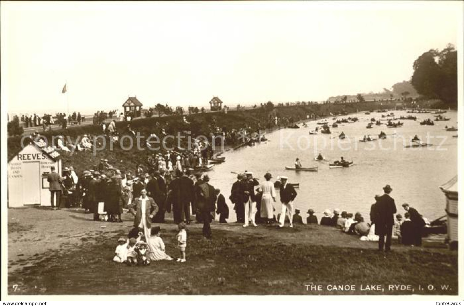 11777580 Ryde Isle Of Wight Canoe Lake Isle Of Wight - Autres & Non Classés