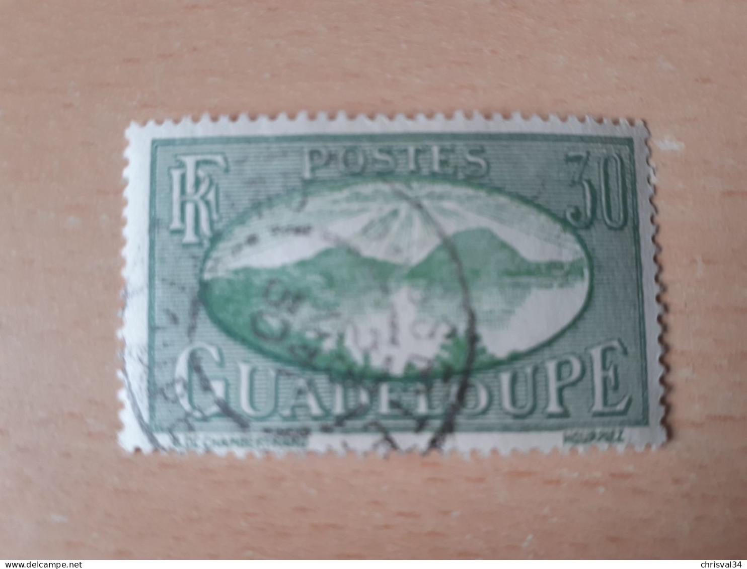 TIMBRE   GUADELOUPE       N  107     COTE  0,50   EUROS  OBLITERE - Gebraucht