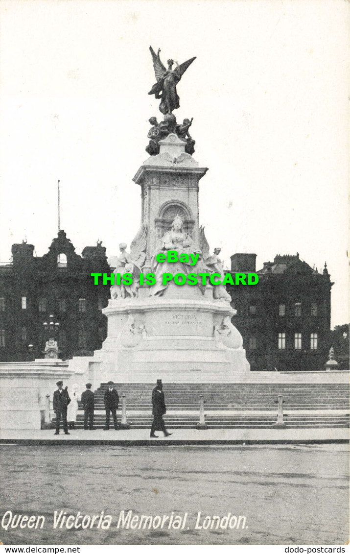 R590398 London. Queen Victoria Memorial. Classical Series - Sonstige & Ohne Zuordnung