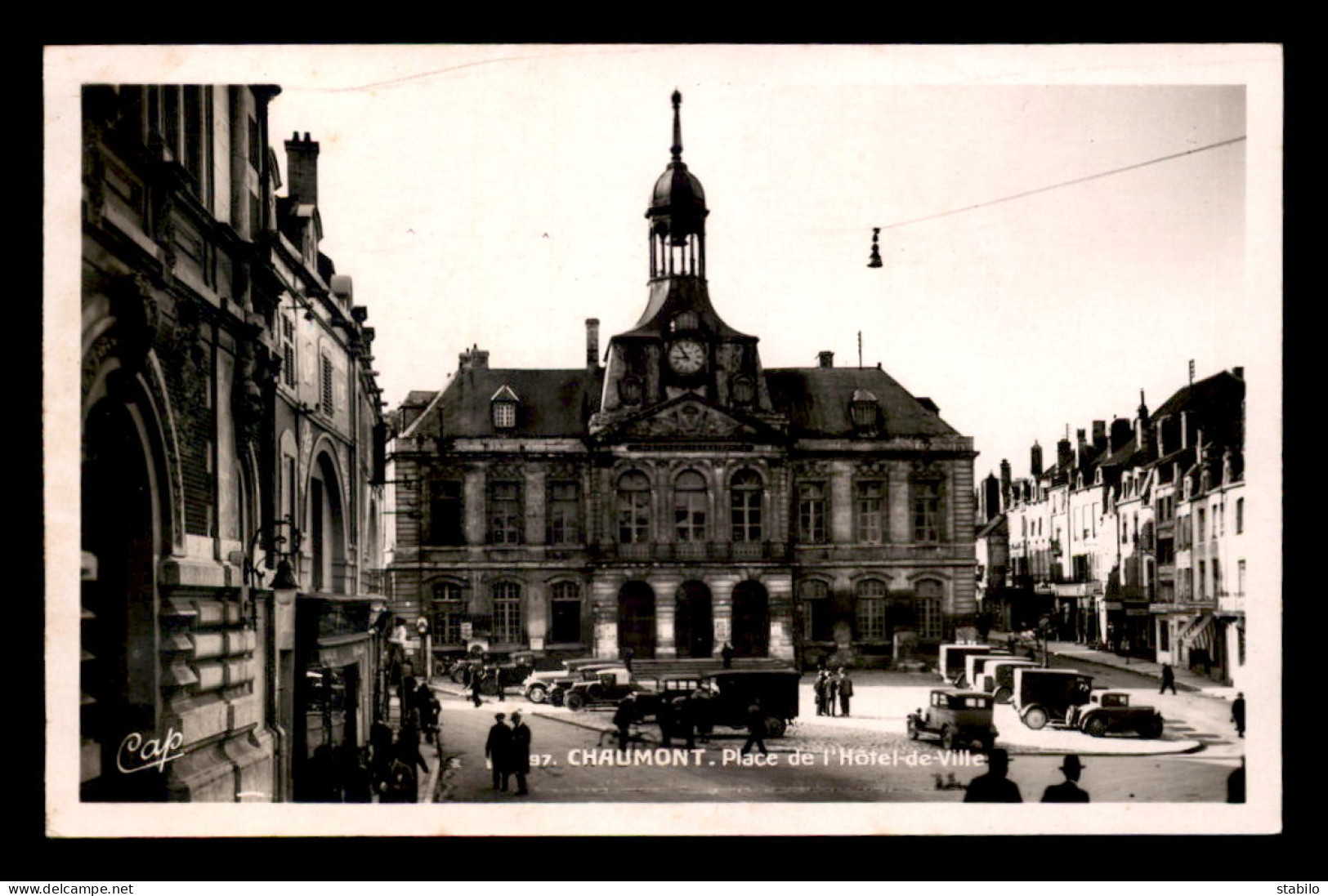 52 - CHAUMONT - PLACE DE L'HOTEL DEVILLE - Chaumont