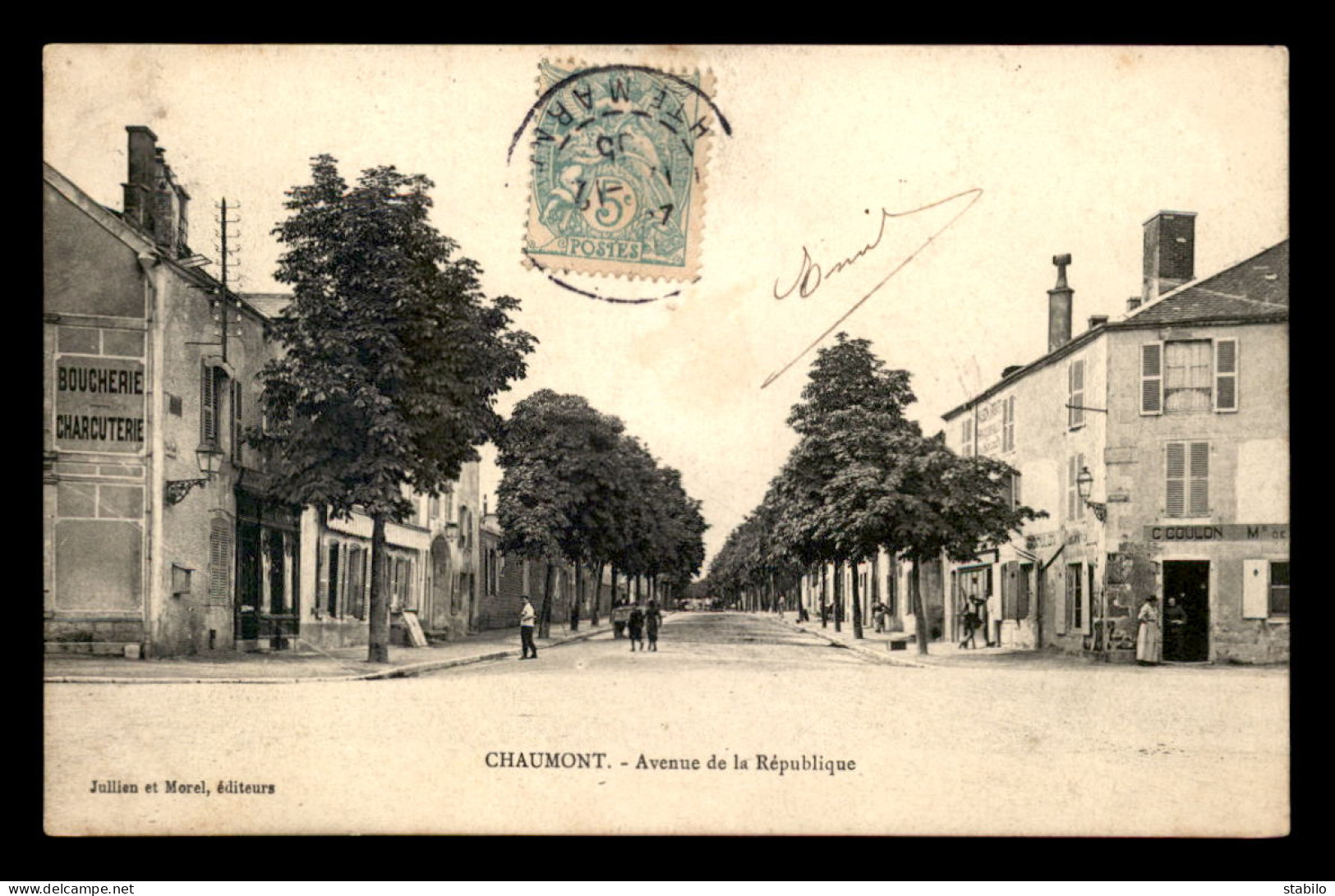 52 - CHAUMONT - AVENUE DE LA REPUBLIQUE - Chaumont