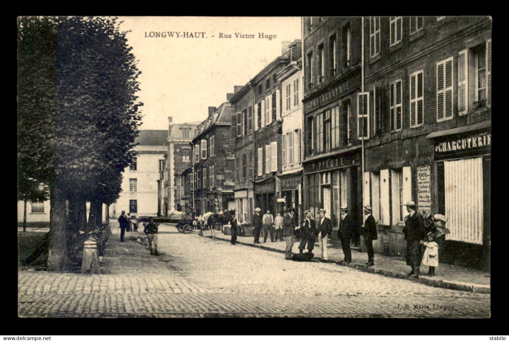 54 - LONGWY-HAUT - RUE VICTOR HUGO - Longwy