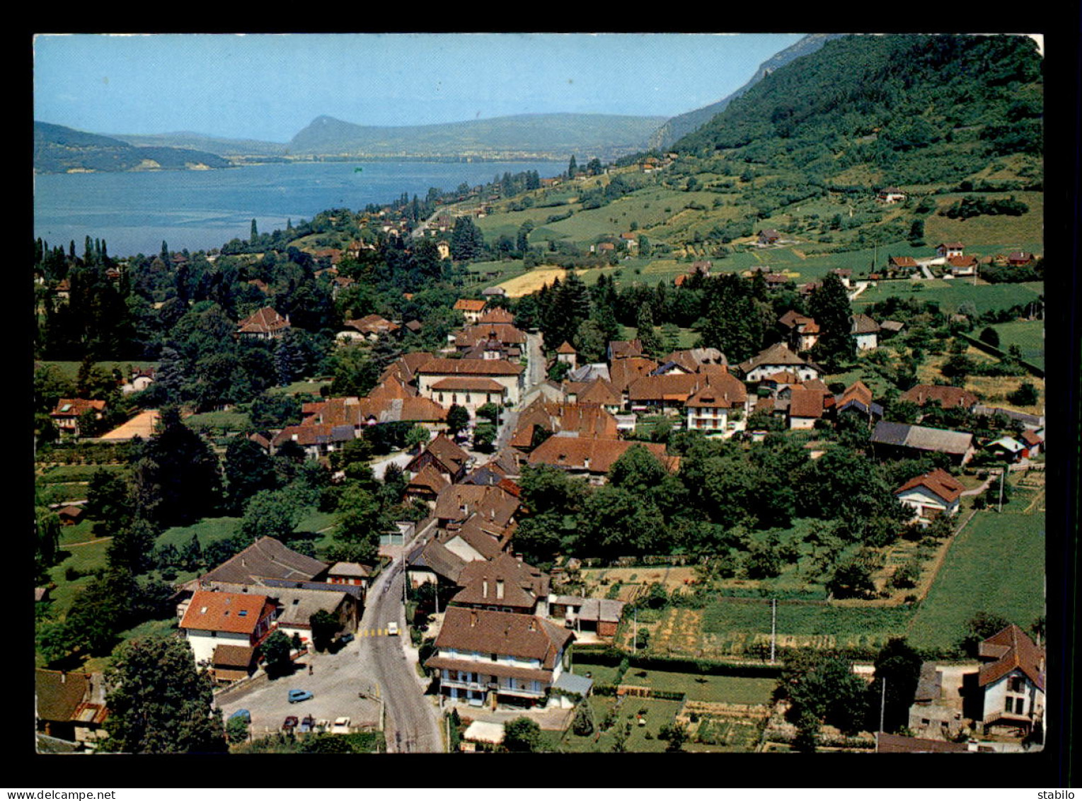 74 - MENTHON ST-BERNARD - VUE AERIENNE - Sonstige & Ohne Zuordnung