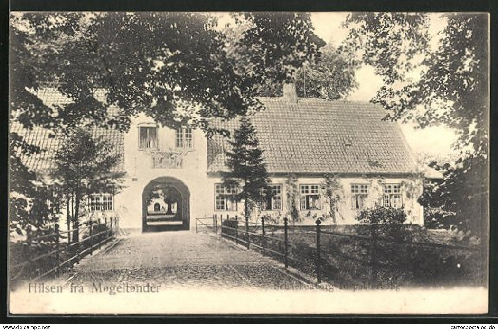 AK Mögeltönder, Blick Durch Den Torbogen Am Eingang  - Denmark