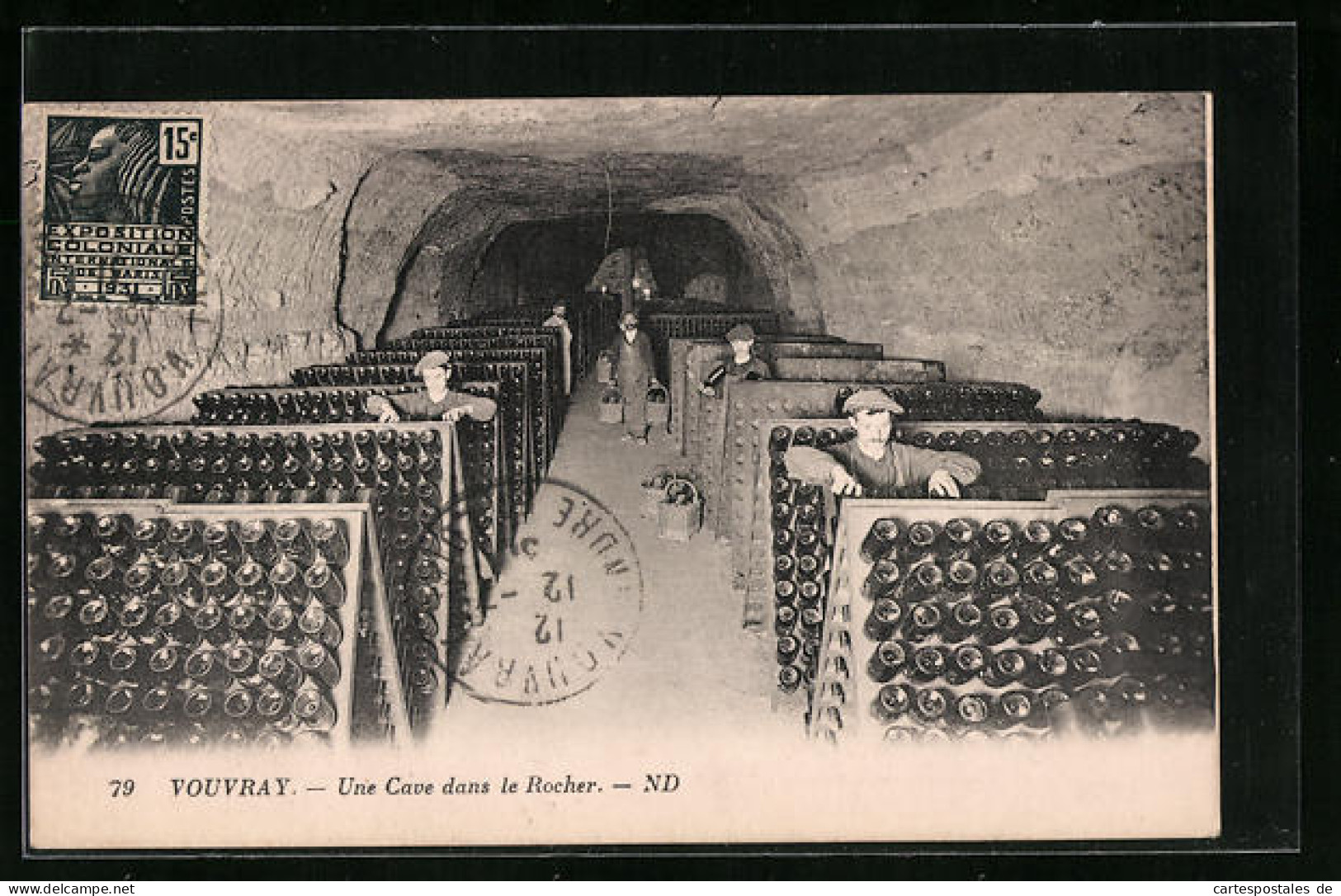 CPA Vouvray, Une Cave Dans Le Rocher  - Vouvray