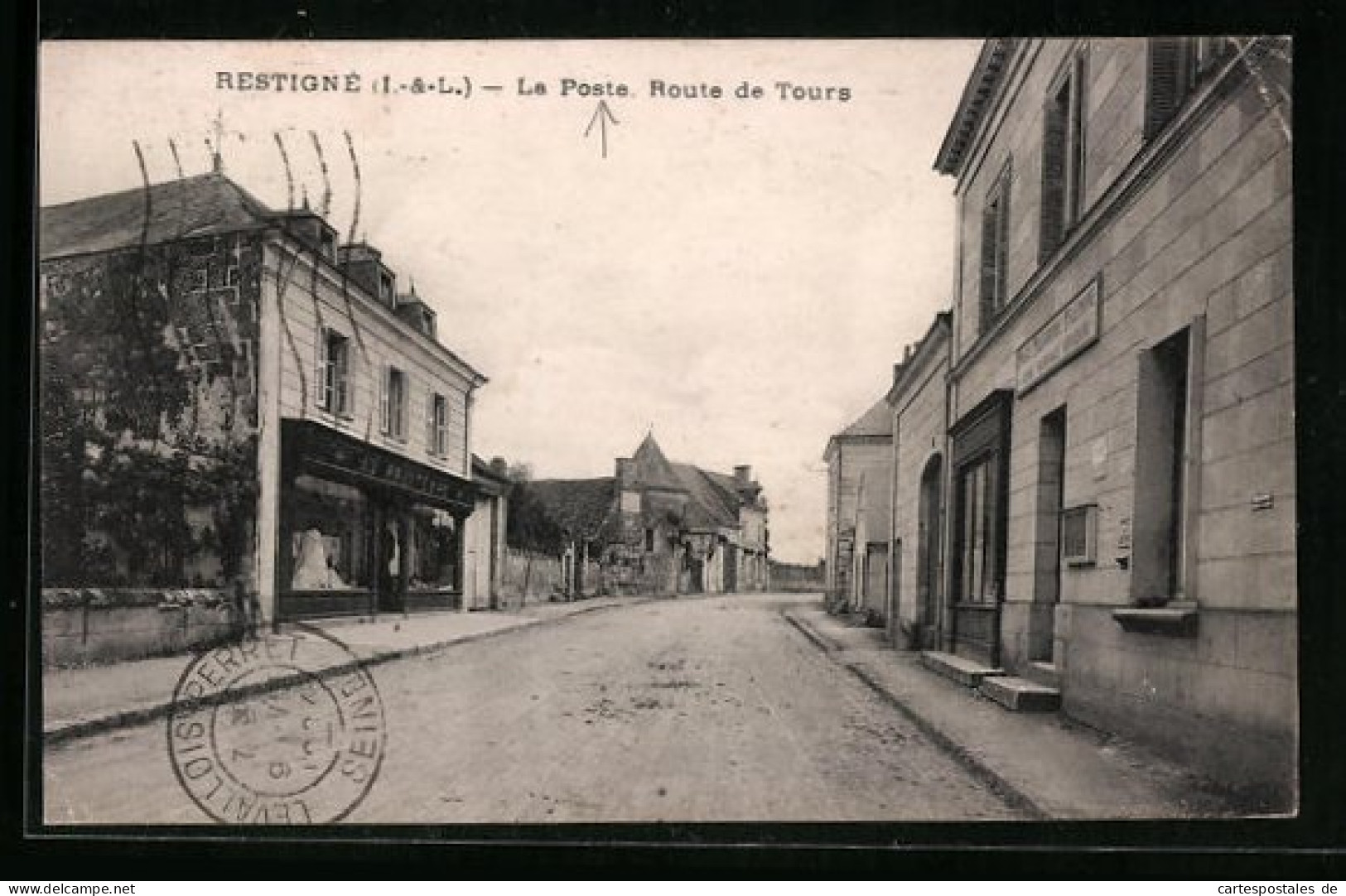 CPA Restigne, La Poste, Route De Tours  - Tours