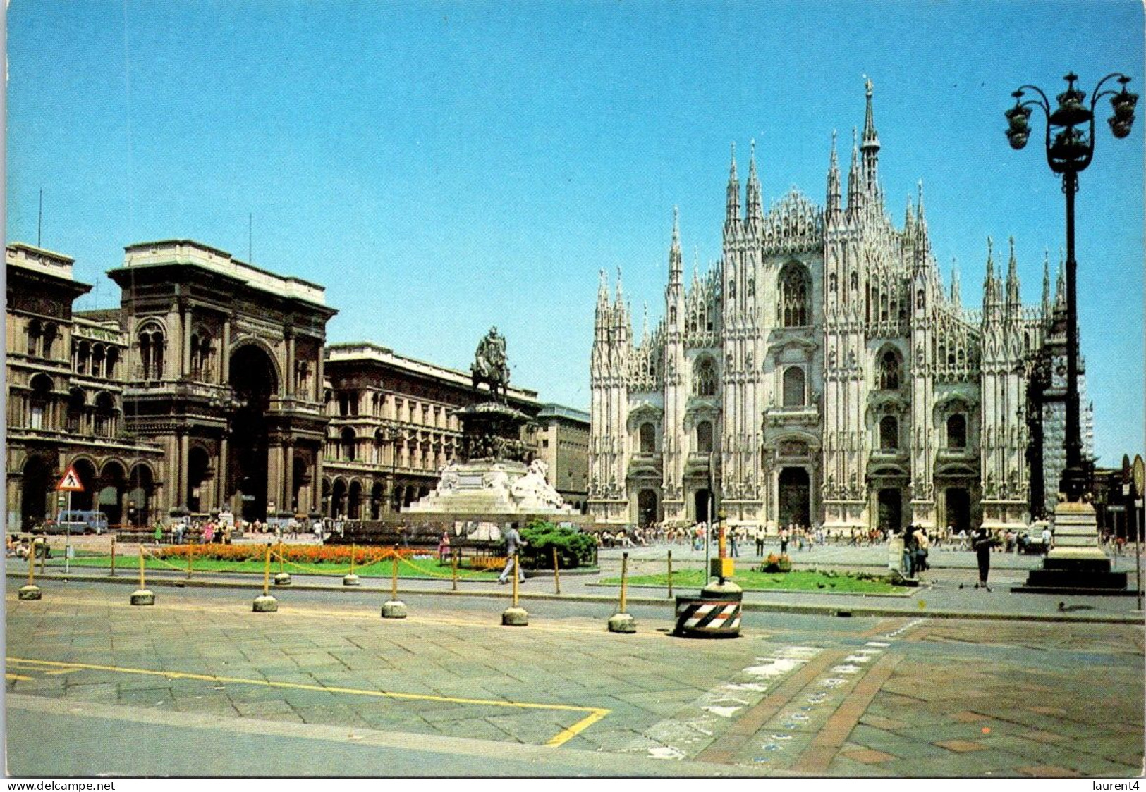 3-5-2024 (4 Z 1) Italy - Milan Cathedral - Eglises Et Cathédrales