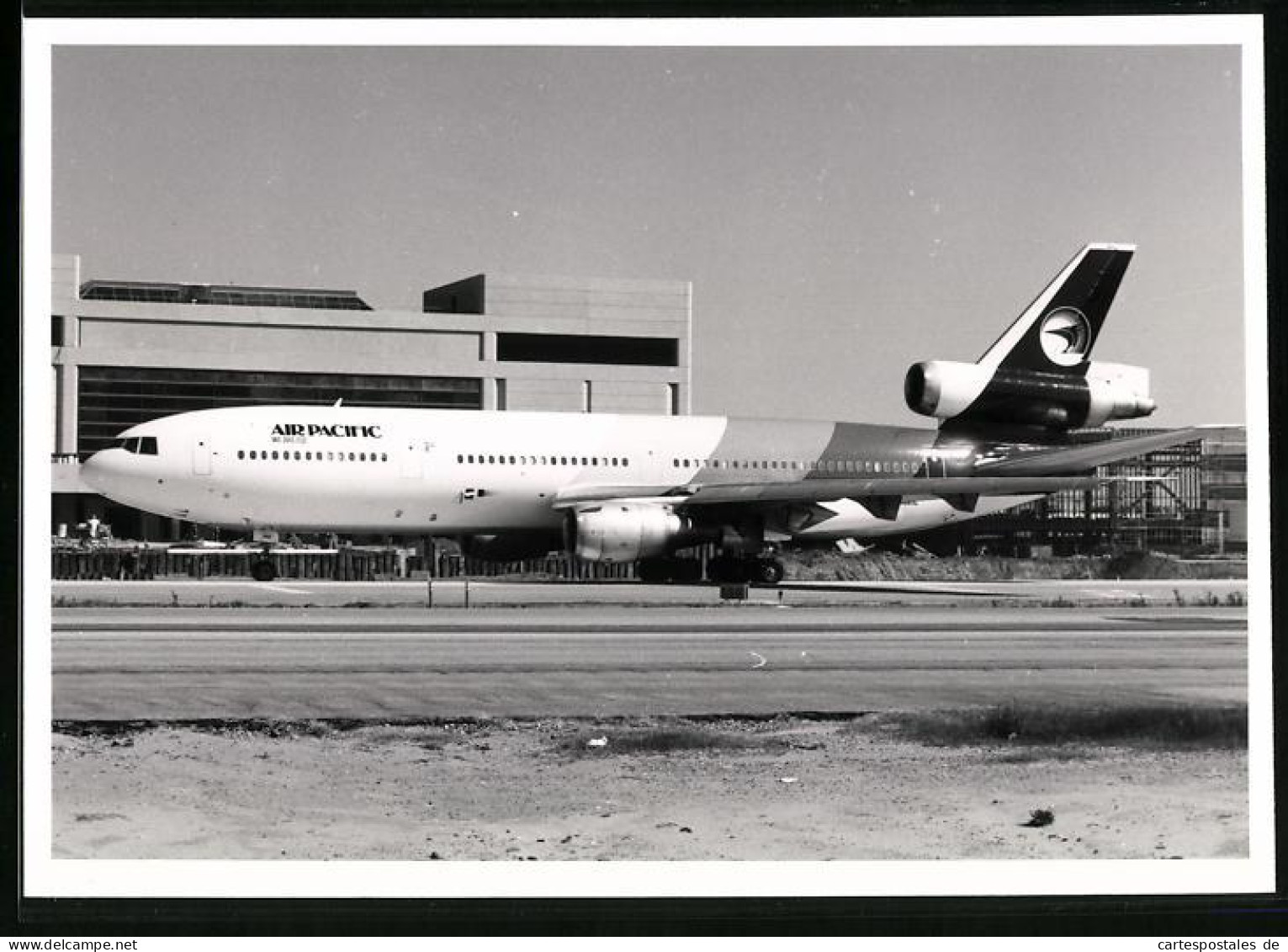 Fotografie Flugzeug - Passagierflugzeug Der Air Pacific  - Luftfahrt