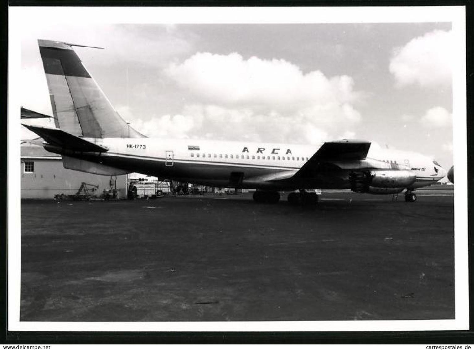 Fotografie Flugzeug - Passagierflugzeug Boeing 707 Der Arca Luftfahrtgesellschaft  - Luftfahrt