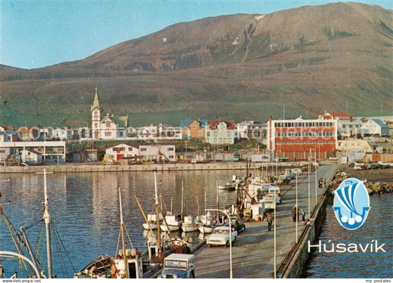 73626350 Husavik Harbour Scene And Town Centre Husavik  - Islande