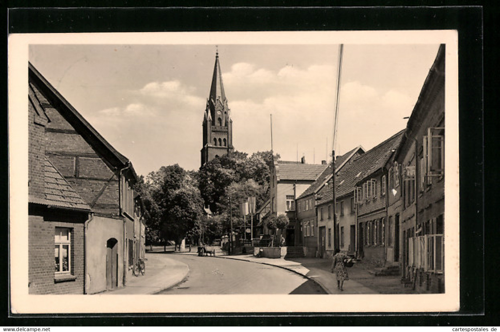 AK Röbel / Müritz, Blick Zur St. Marienkirche  - Roebel