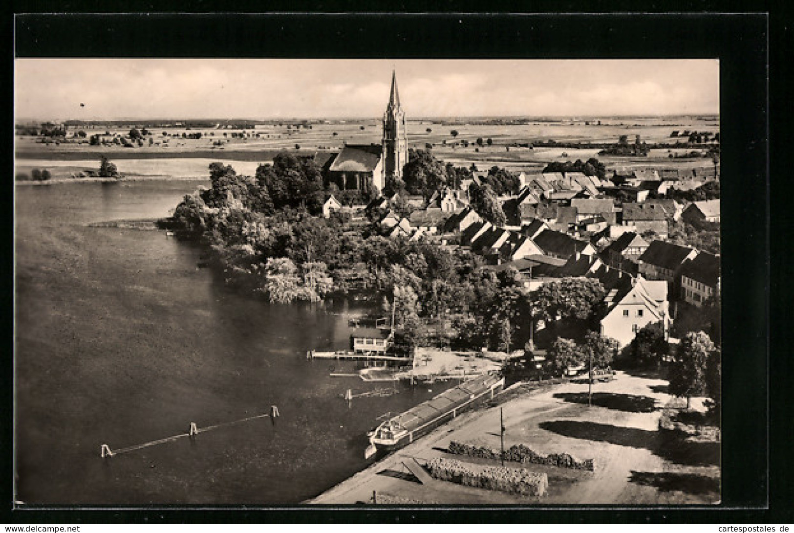 AK Röbel / Müritz, Teilansicht Aus Der Vogelschau  - Roebel