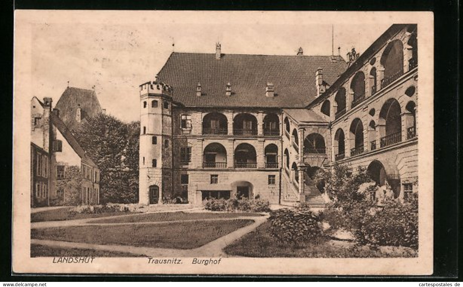 AK Landshut, Burg Trausnitz, Burghof  - Landshut