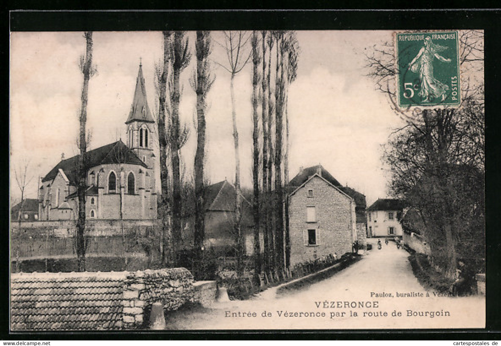 CPA Vézeronce, Entree De Vezeronce Par La Route De Bourgoin  - Bourgoin