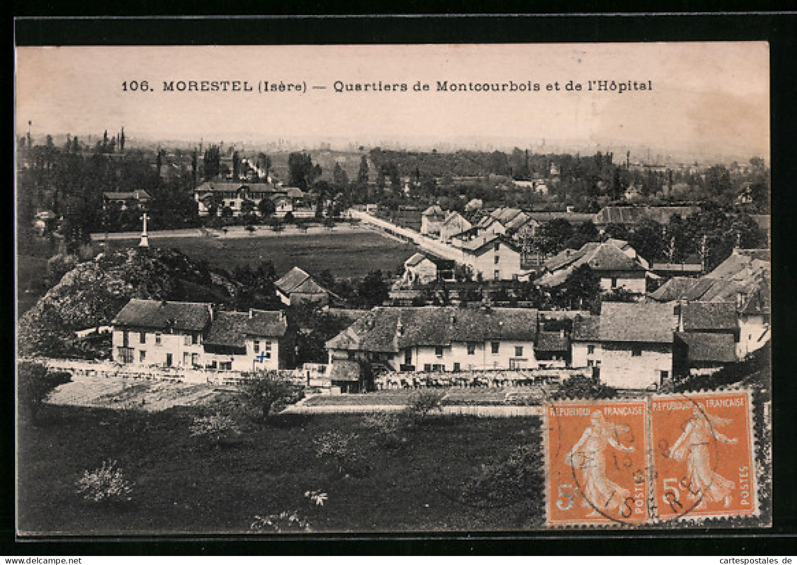 CPA Morestel, Quartiers De Montcourbois Et De L'Hospital  - Morestel