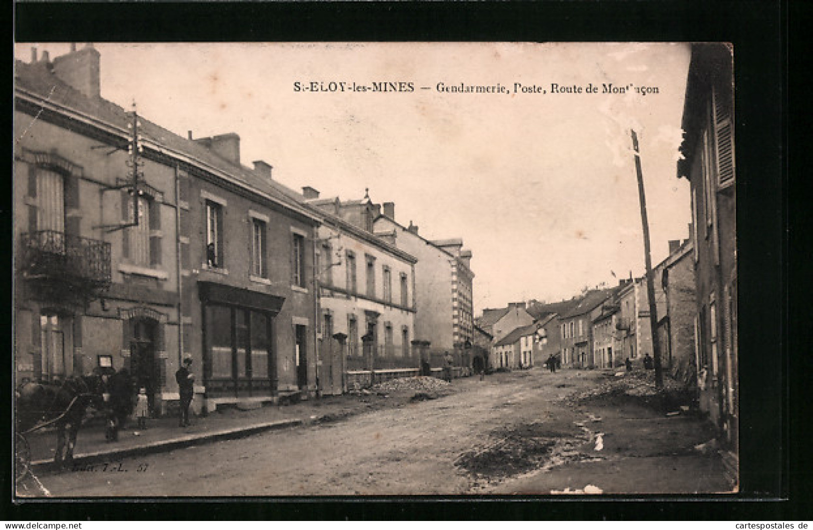 CPA Saint-Eloy-les-Mines, Gendarmerie, Poste, Route De Montlucon  - Saint Eloy Les Mines