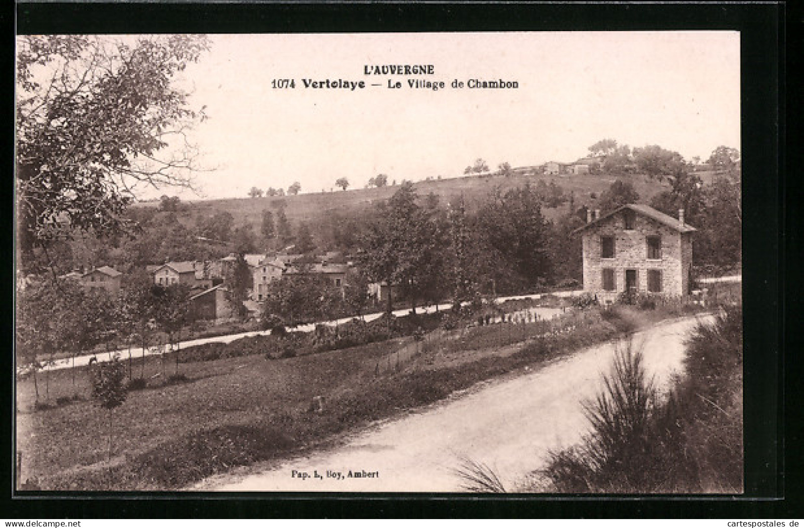 CPA Vertolaye, L`Auvergne, Le Village De Chambon  - Auvergne Types D'Auvergne