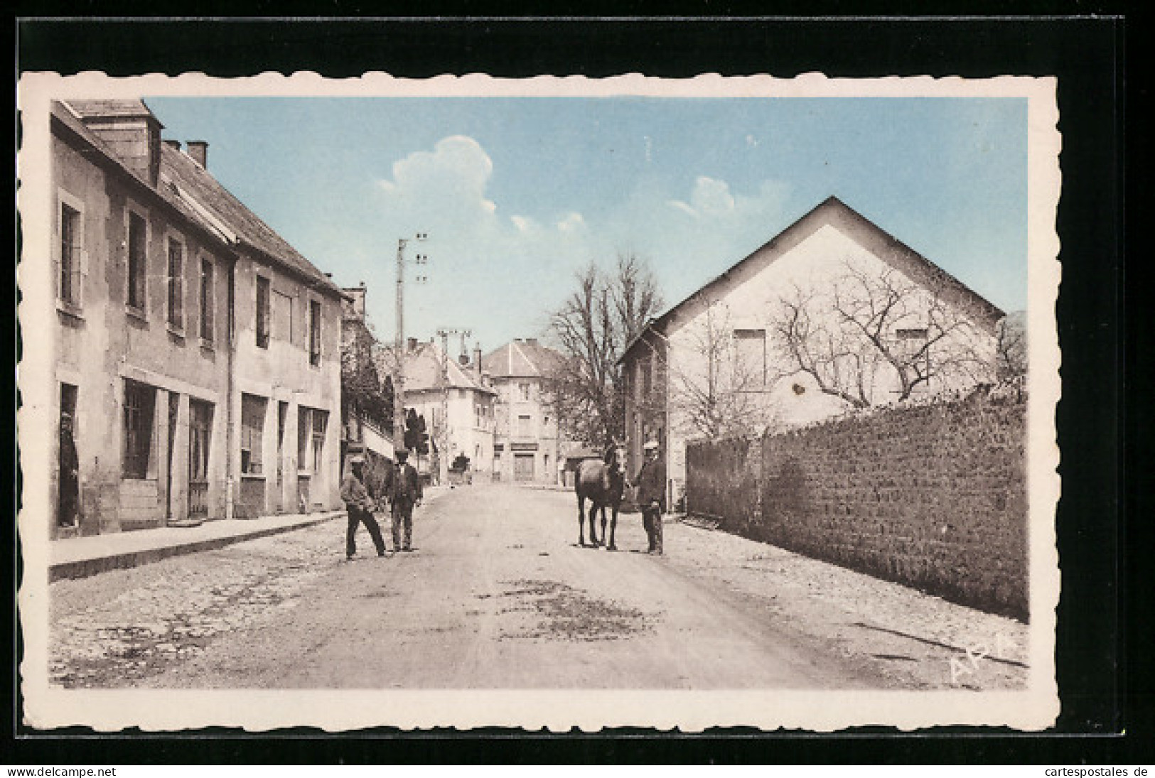 CPA Saint-Gervais-d`Auvergne, Arrivée De Saint-Priest  - Saint Gervais D'Auvergne