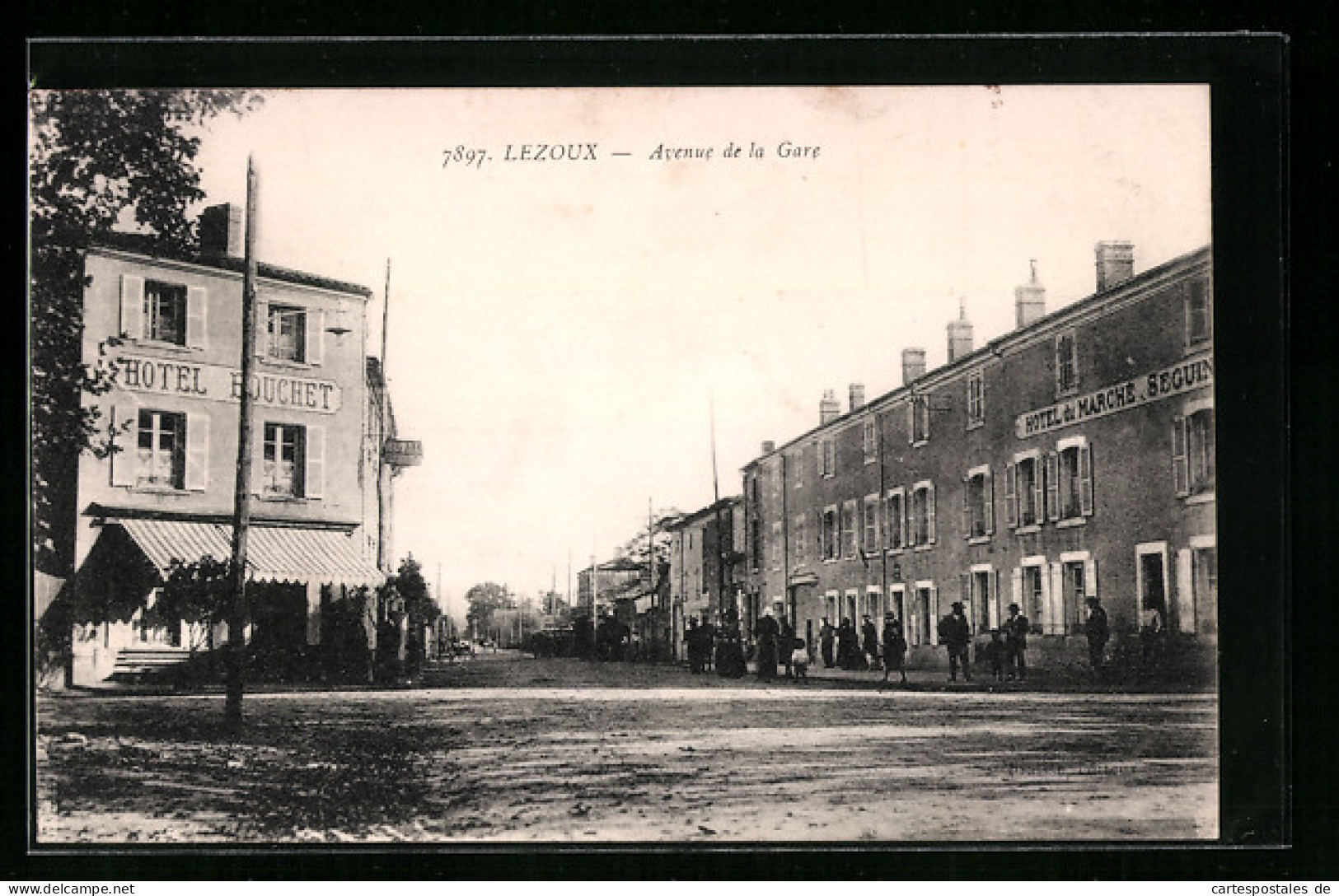 CPA Lezoux, Avenue De La Gare  - Lezoux