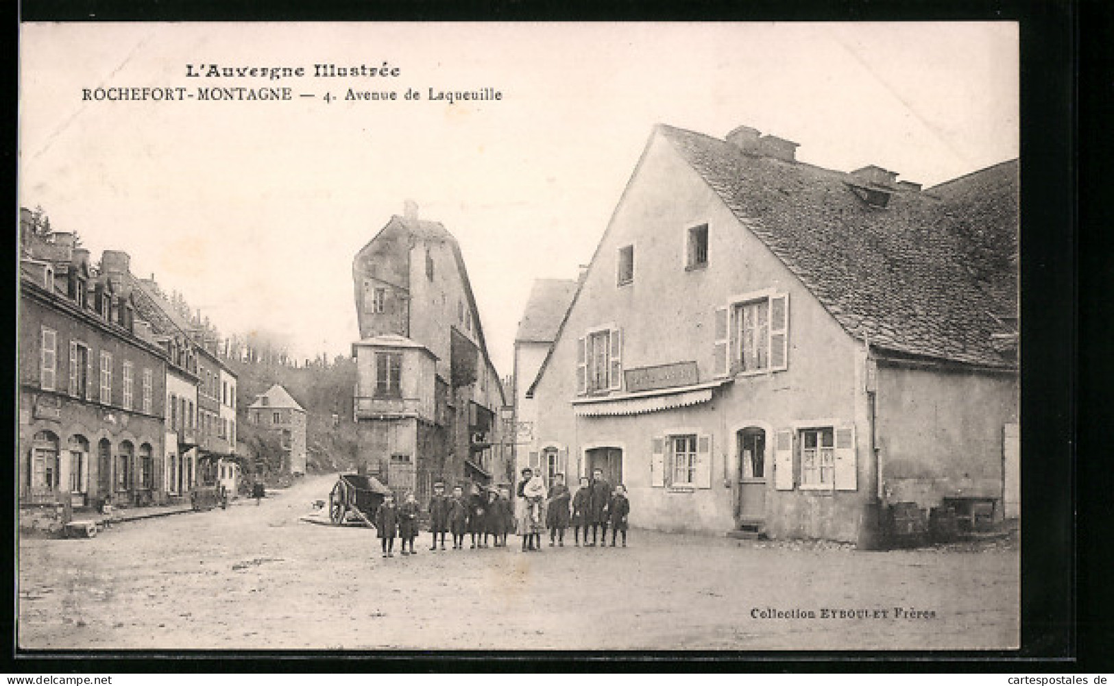 CPA Rochefort-Montagne, Avenue De Laqueuille  - Autres & Non Classés